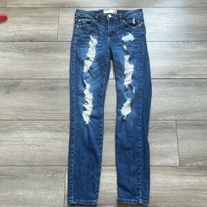 XS197 Garage super skinny distressed he ans